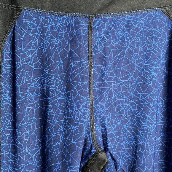 Reactivate Black and Blue Athletic Leggings Size Medium - Picture 4 of 9